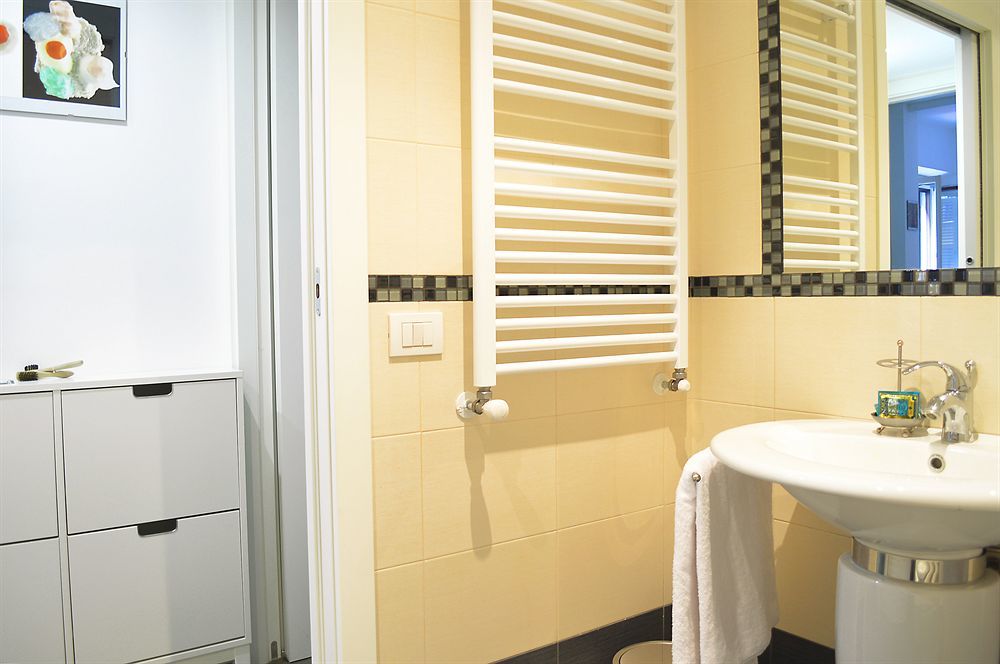 מילאנו Room Inn מראה חיצוני תמונה